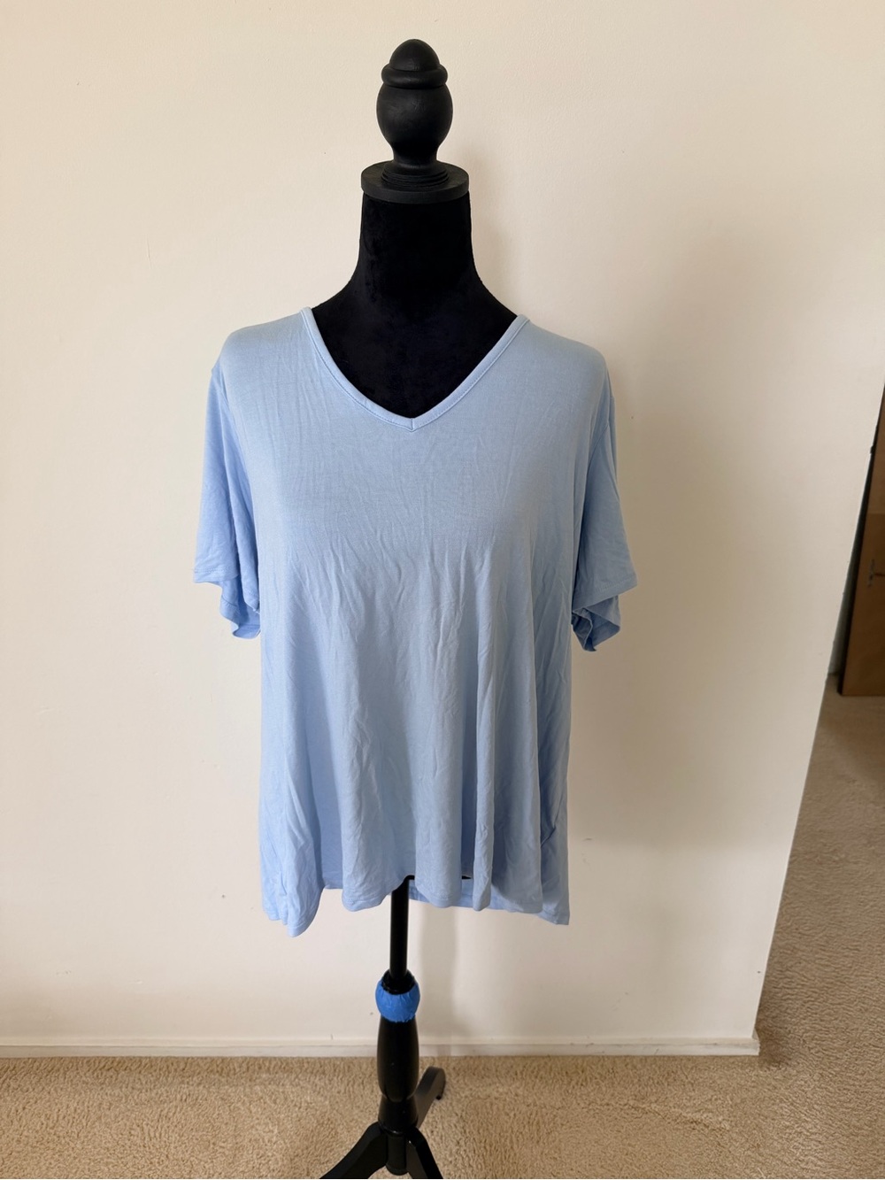 Bundle of 4 Old Navy T shirts 2 NWT/2 NWOT